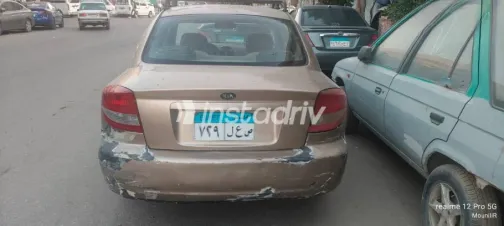 Kia Rio 2003 Gold Used for Sale - 1