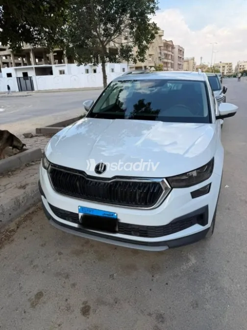 سكودا كودياك 2022 أبيض مستعملة للبيع - 1