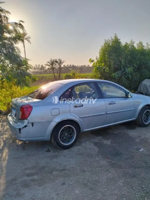 Chevrolet Optra 2010 Cyan Used for Sale - 5