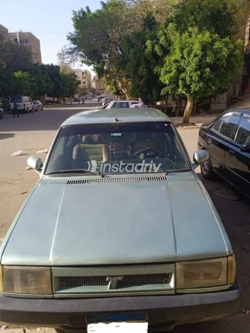 فيات شاهين 2003 فضي مستعملة للبيع - 2