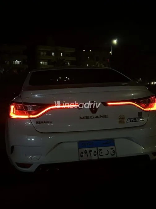 Renault Megane 2021 White Used for Sale - 5
