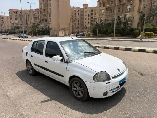 Renault Clio 2001 White Used for Sale - 2