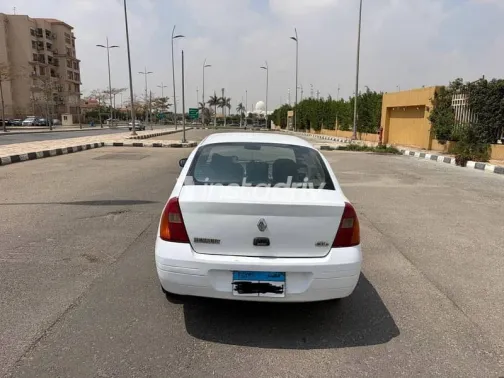 Renault Clio 2001 White Used for Sale - 4