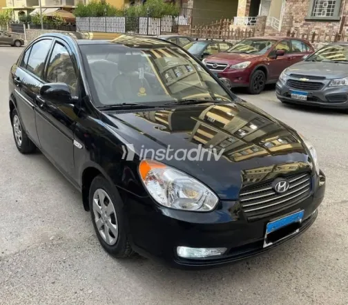 Hyundai Accent 2010 Black Used for Sale - 3