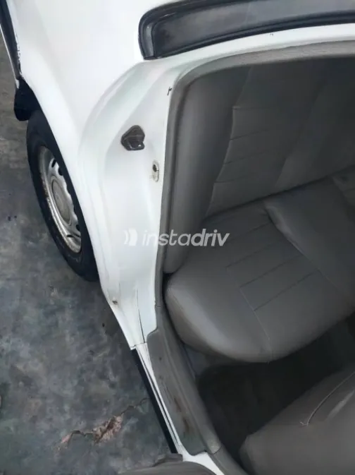 Toyota Corolla 1999 White Used for Sale - 9