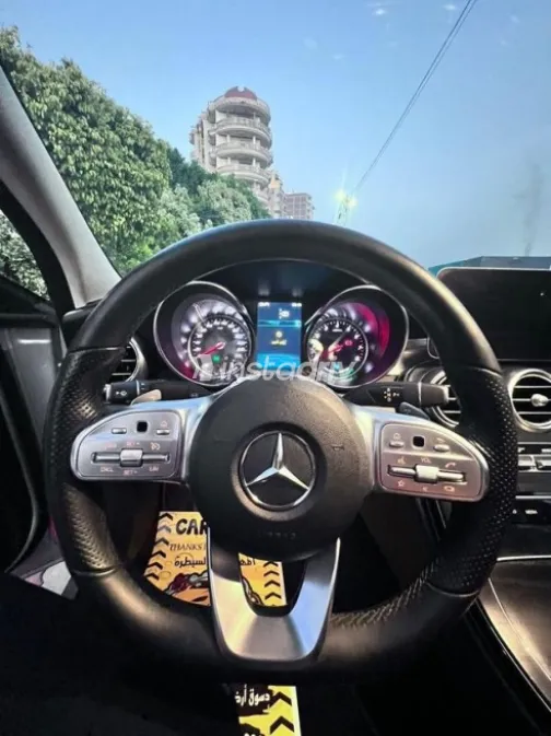 Mercedes C 200 2019 White Used for Sale - 2