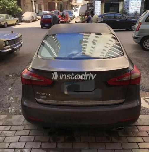كيا K3 2015 موكا مستعملة للبيع - 3