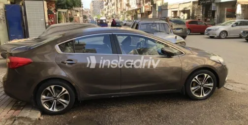 كيا K3 2015 موكا مستعملة للبيع - 5