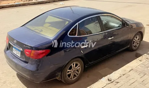 Hyundai Elantra 2010 White Used for Sale - 3