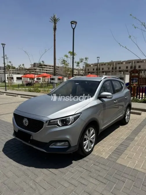 MG ZS 2023 Silver Used for Sale - 3