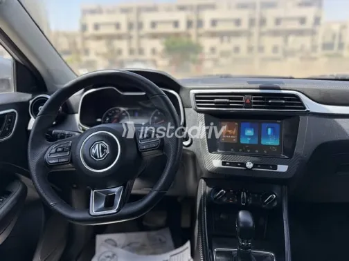 MG ZS 2023 Silver Used for Sale - 10