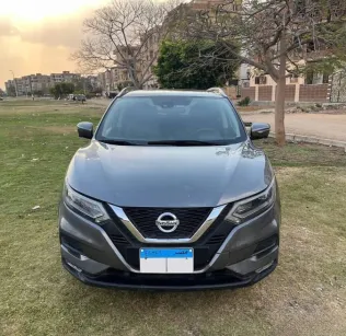 Nissan Qashqai 2018 Gray Used for Sale