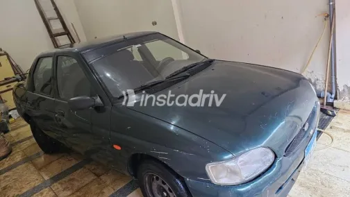 Ford Escort 1999 Green Used for Sale - 1