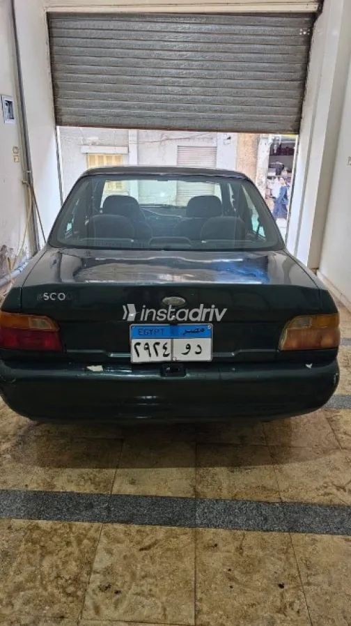 Ford Escort 1999 Green Used for Sale - 3