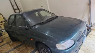 Ford Escort 1999 Green Used for Sale