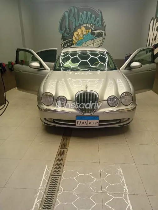 جاكوار س تيب 2003 فضي مستعملة للبيع - 3