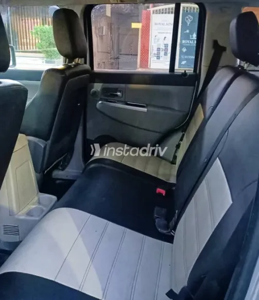 Jeep Cherokee 2009 Silver Used for Sale - 4