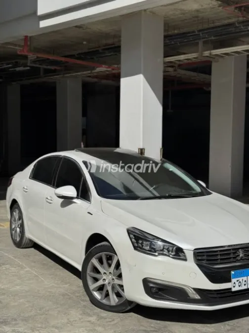 بيجو 508 2018 أبيض مستعملة للبيع - 2