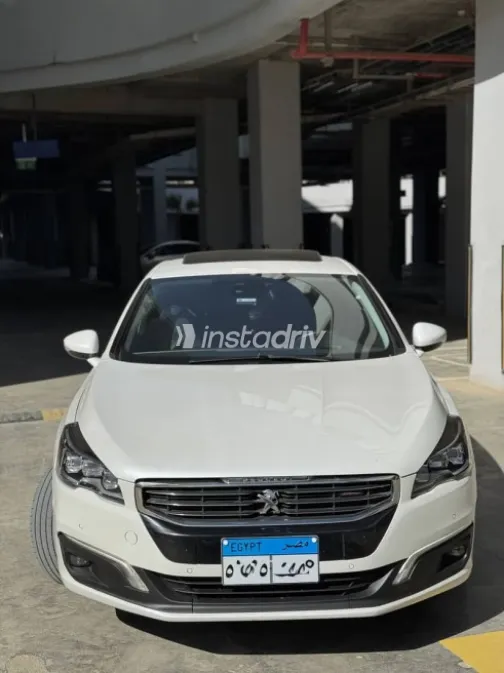 بيجو 508 2018 أبيض مستعملة للبيع - 6