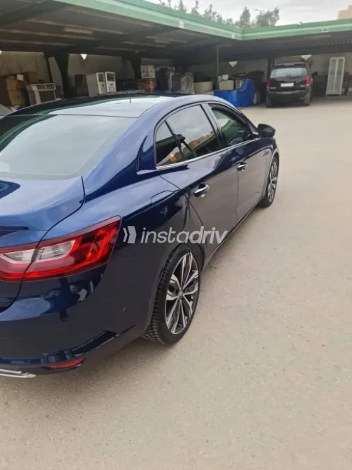 رينو ميجان 2023 أزرق غامق مستعملة للبيع - 6