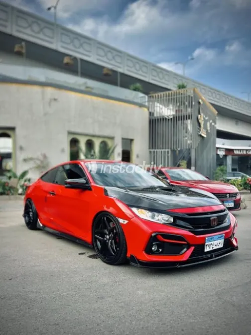 Honda Civic 2018 White Used for Sale - 2