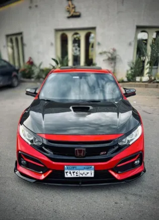 Honda Civic 2018 White Used for Sale