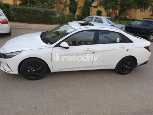 Hyundai Elantra CN7 2021 White Used for Sale - 2