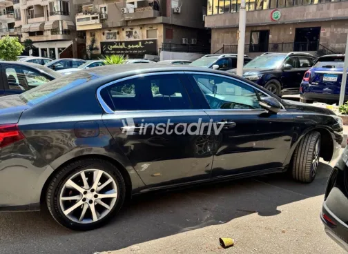 بيجو 508 2019 رمادي غامق مستعملة للبيع - 2