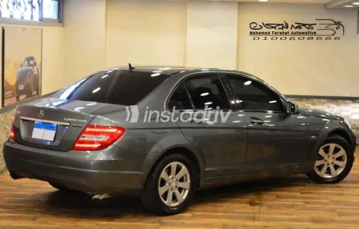 Mercedes C 180 2012 Silver Used for Sale - 7