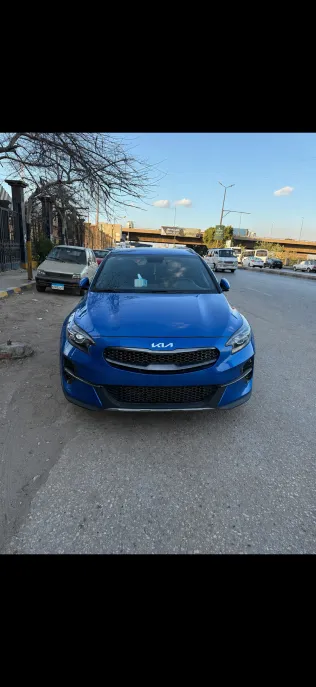 Kia Xceed 2022 Blue Used for Sale