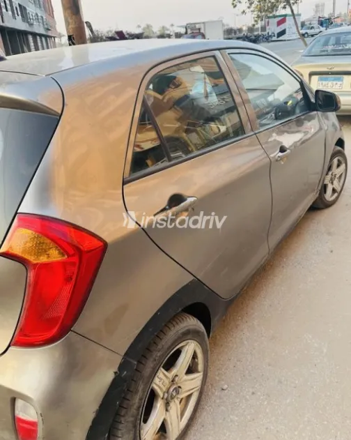 Kia Picanto 2013 Silver Used for Sale - 1