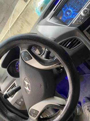 Hyundai Avante 2011 Silver Used for Sale