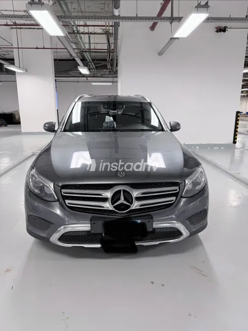 Mercedes GLC 300 2018 Gray Used for Sale - 6