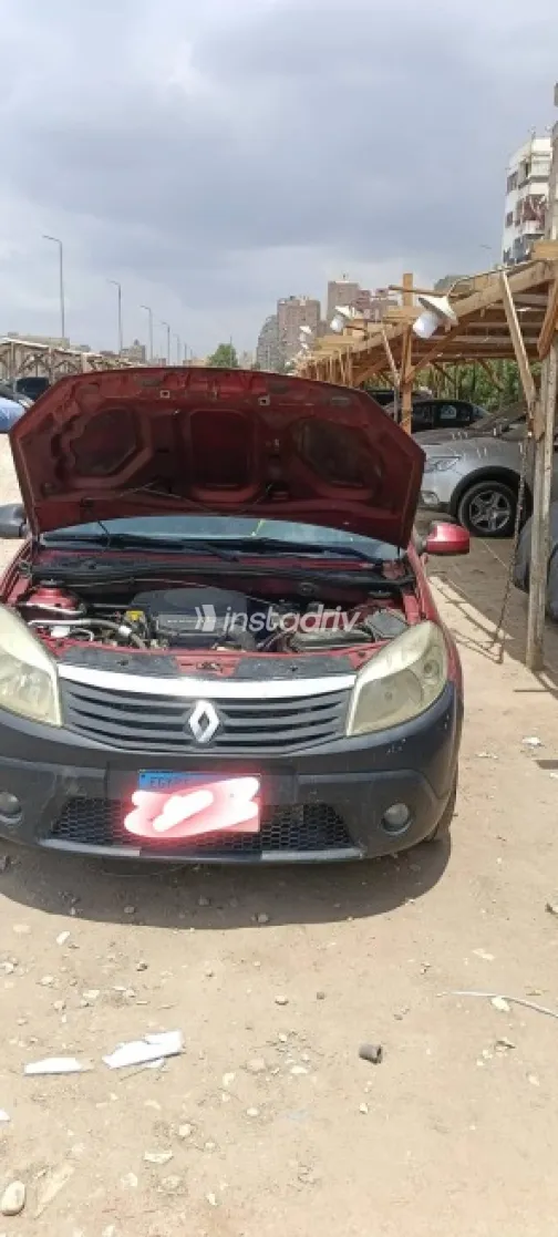 رينو سانديرو 2012 أبيض مستعملة للبيع - 3