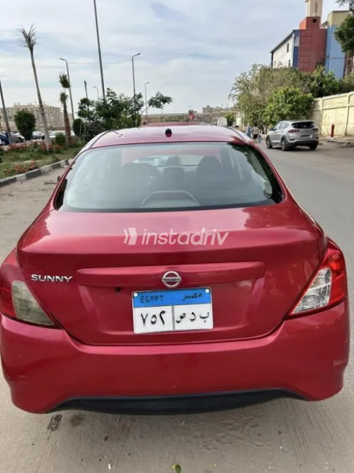 Nissan Sunny 2017 Red Used for Sale - 8
