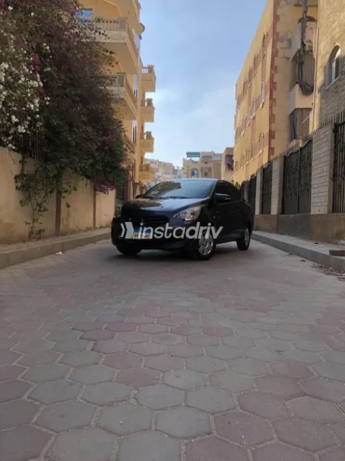 Mitsubishi Attrage 2014 Gray Used for Sale - 6