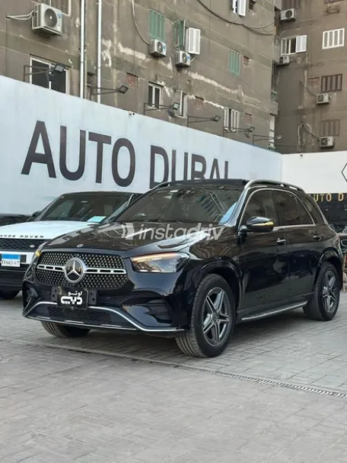 مرسيدس جي ال اي 450 2023 أسود مستعملة للبيع - 4