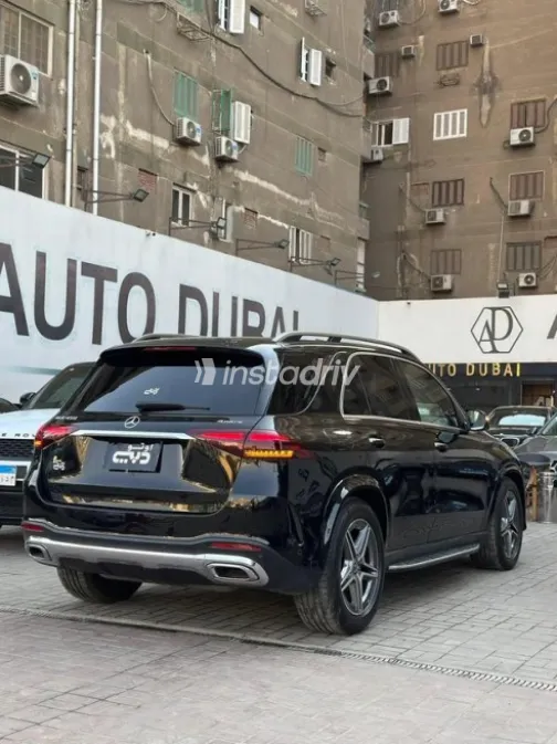 مرسيدس جي ال اي 450 2023 أسود مستعملة للبيع - 10