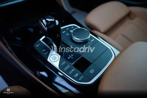 بي ام دبليو X4 2024 أزرق غامق مستعملة للبيع - 9