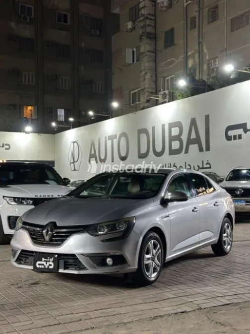 Renault Megane 2020 Silver Used for Sale - 2