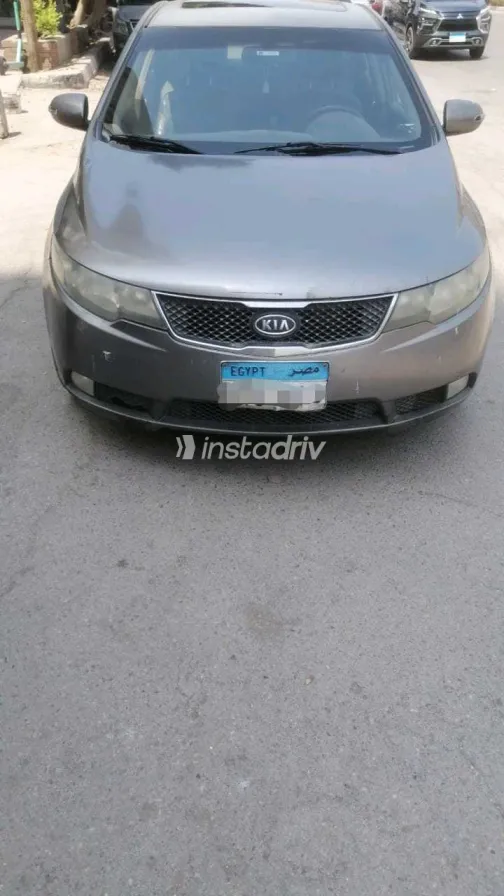 Kia Cerato 2010 Gray Used for Sale - 4