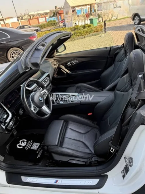 BMW Z4 2022 White Used for Sale - 6
