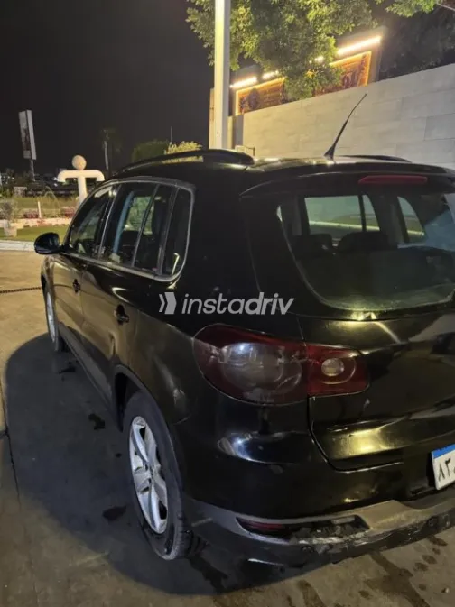 Volkswagen Tiguan 2009 Black Used for Sale - 5