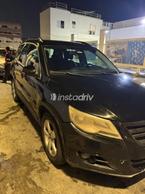Volkswagen Tiguan 2009 Black Used for Sale - 8