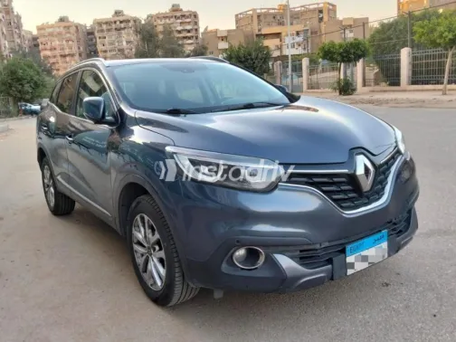 Renault Kadjar 2019 Gray Used for Sale - 3