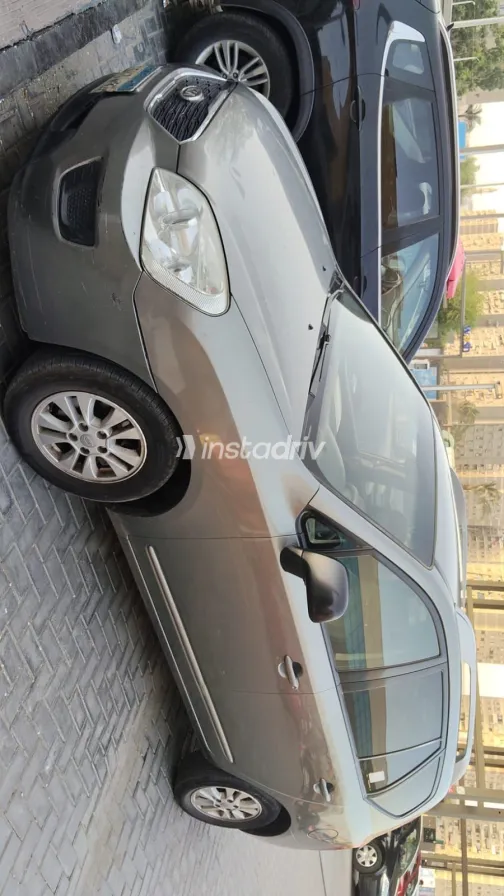 Kia Carens 2012 Gray Used for Sale - 3