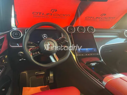 مرسيدس GLC 300 2024 أسود مستعملة للبيع - 4