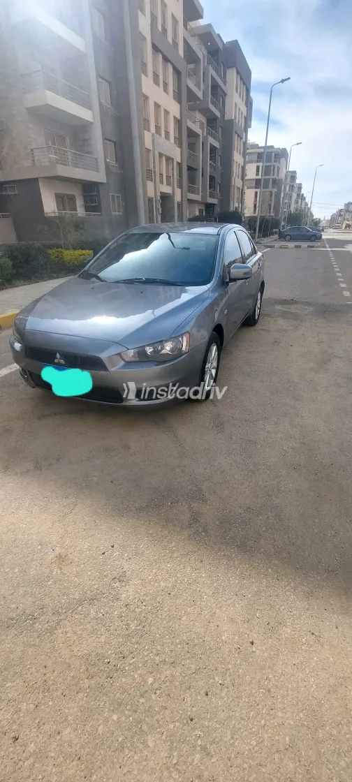 Mitsubishi Lancer EX Shark 2015 Gray Used for Sale - 4
