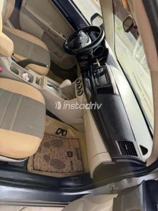 Mitsubishi Lancer EX Shark 2016 Gray Used for Sale - 4