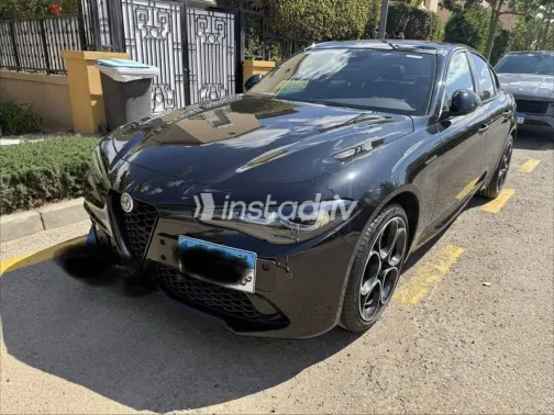 Alfa Romeo Giulia 2026 Black Used for Sale - 6